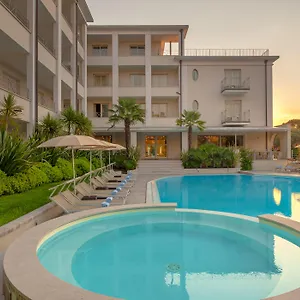 Szálloda Nazionale, Desenzano del Garda
